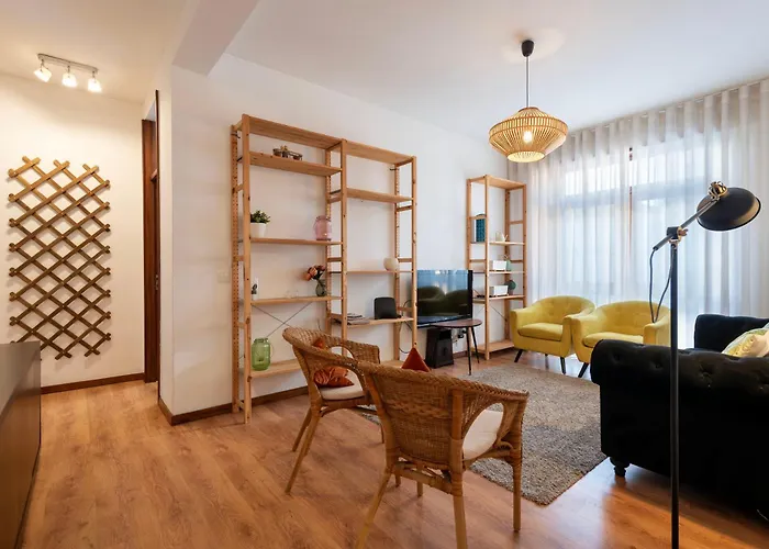 Botanic Jungle At Downtown Porto